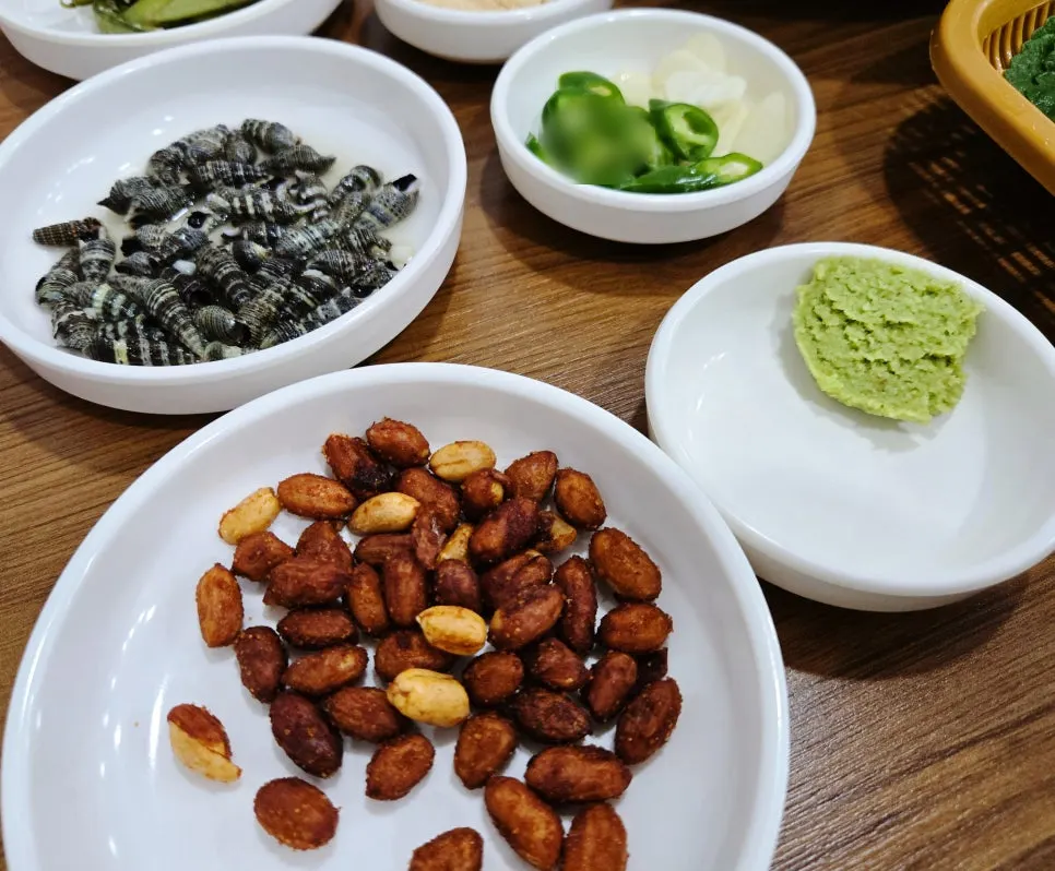 Whelk served as a basic side dish