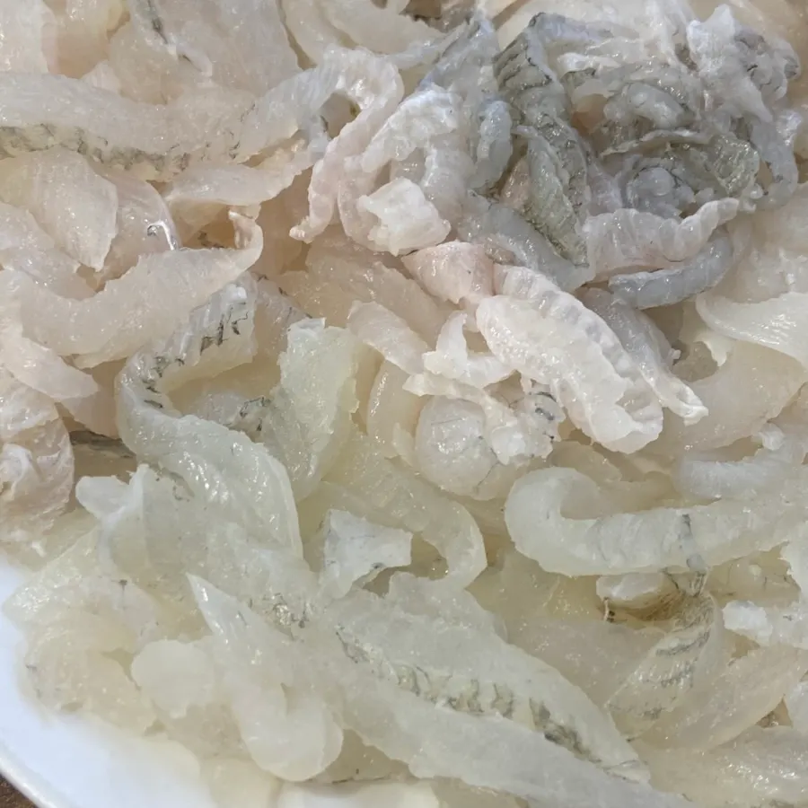 Plate of chewy yellow flatfish sashimi