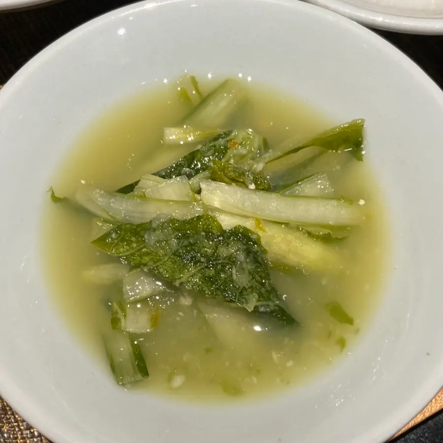 Vegetables and side dishes to pair with the bossam