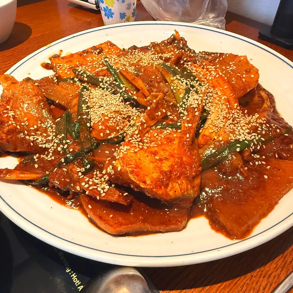 깨를 뿌려 나온 대구뽈조림 소자