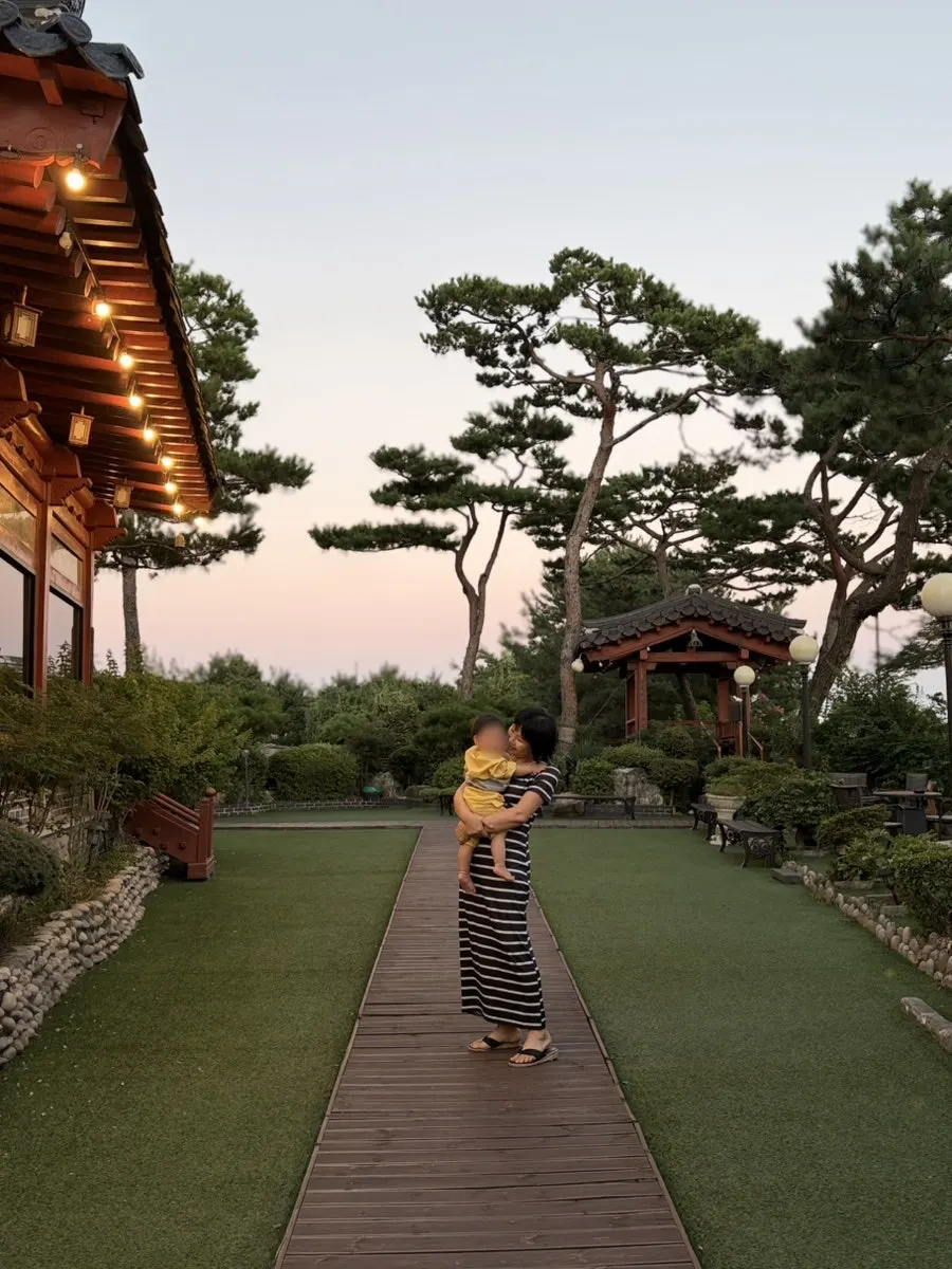 Indoor hallway and room entrance at Suksudaega
