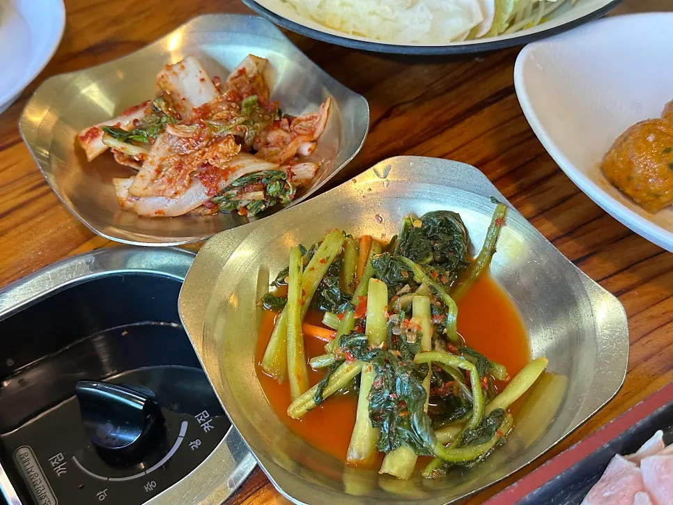 완자만두 접시