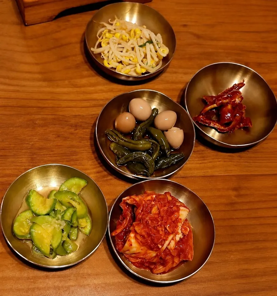 Neatly arranged side dishes