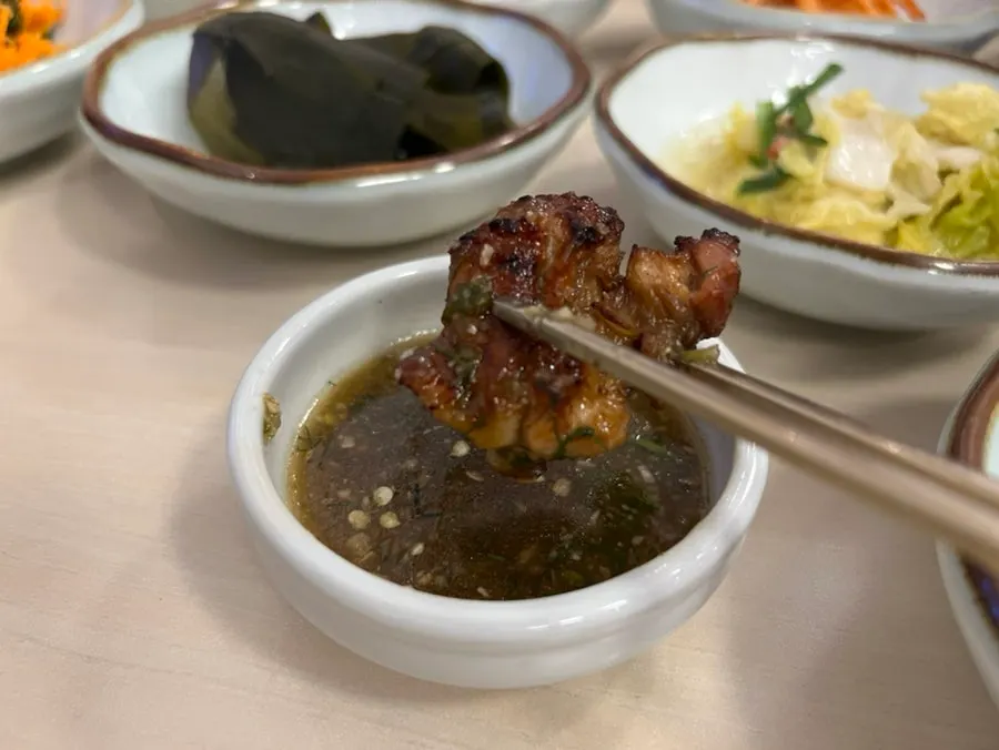 쌈과 함께 즐기는 유자숙성 돼지갈비
