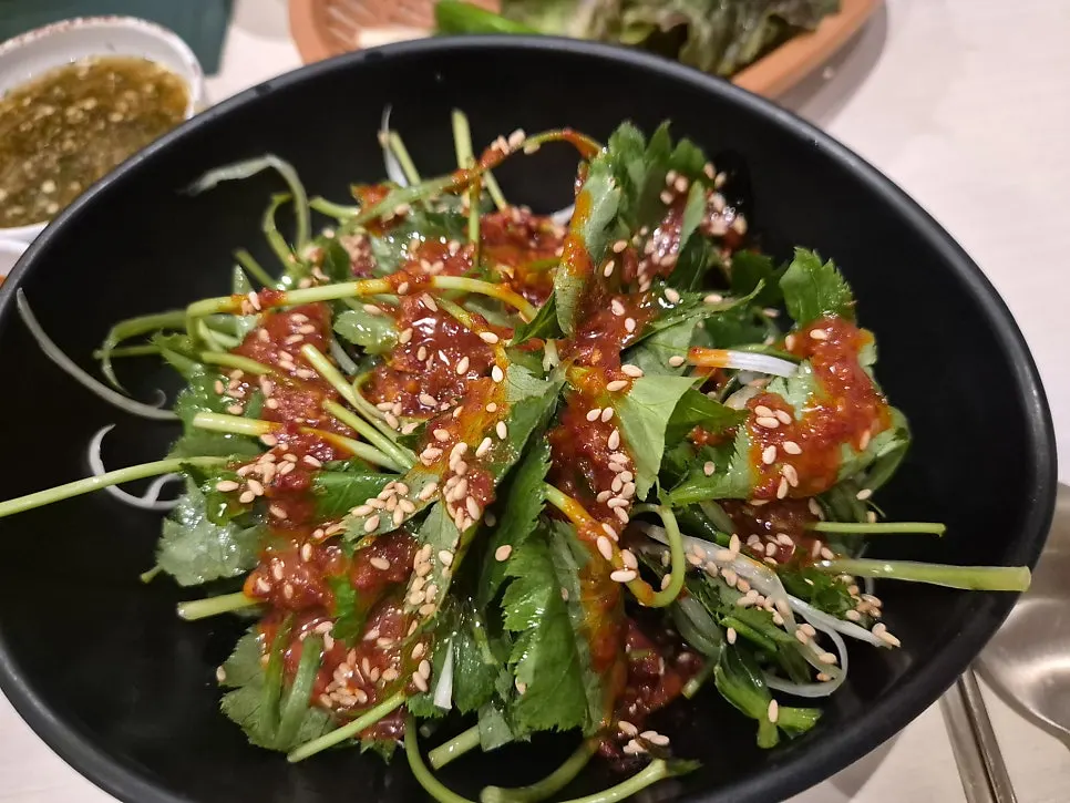 매콤새콤한 특제 야채무침