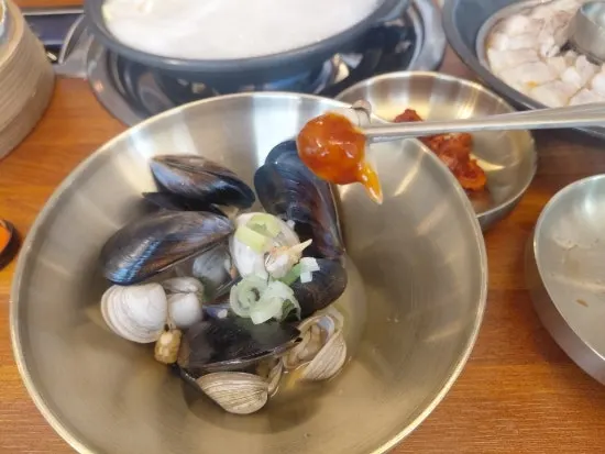 조개 육수 칼국수 재료