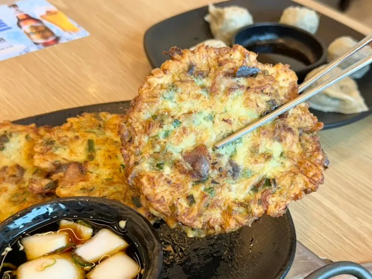 두 가지 꼬막비빔밥 맛 비교