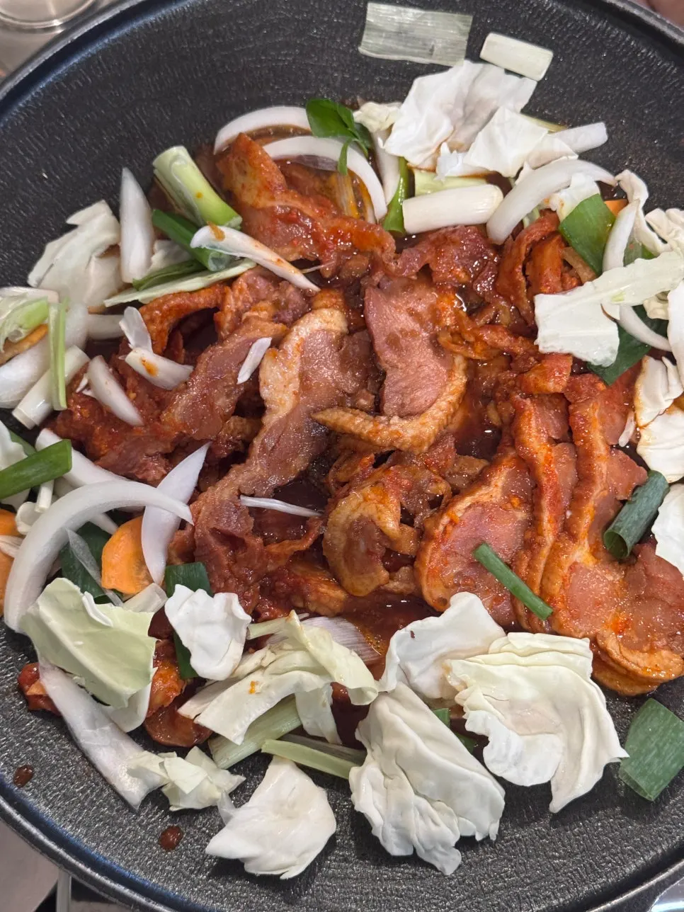 Glass noodles added to duck jumulleok