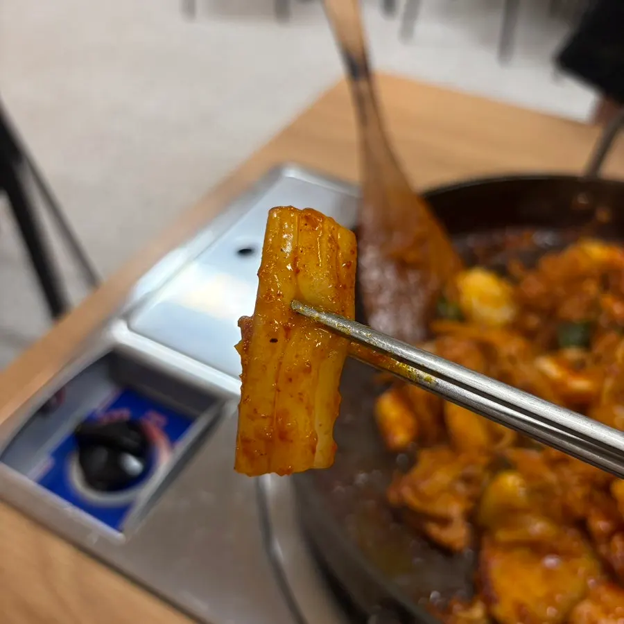 고구마와 떡이 들어간 닭갈비