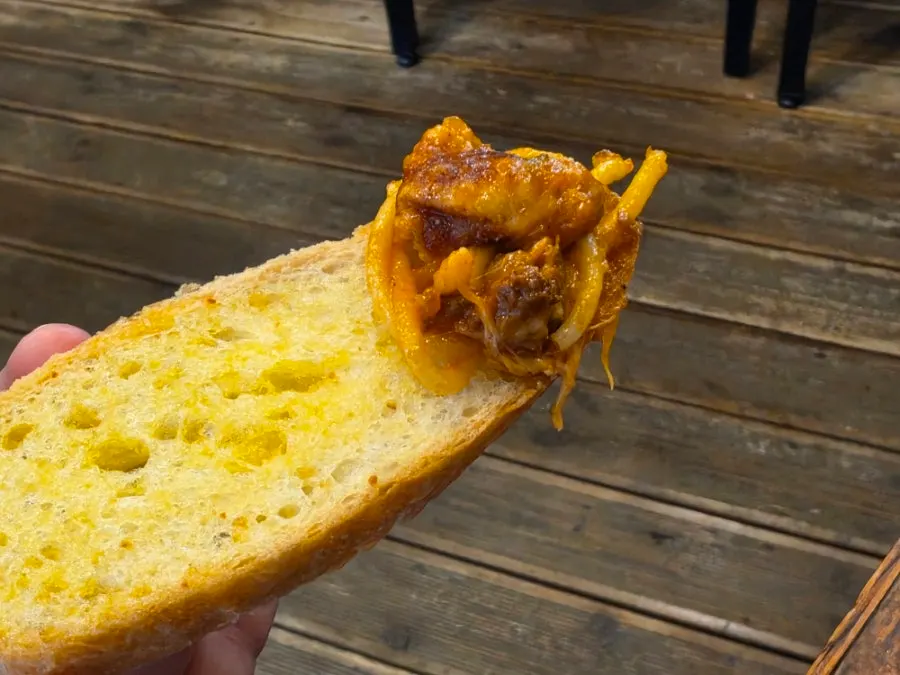 Oven spaghetti and melted cheese