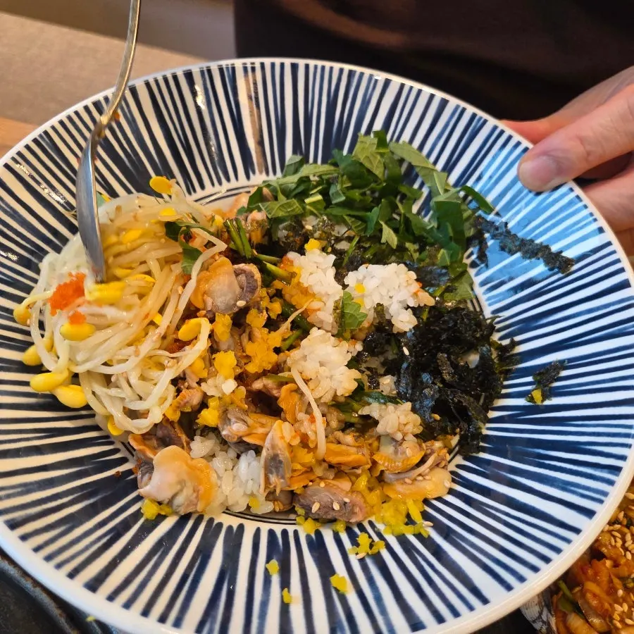 간장 꼬막비빔밥 재료