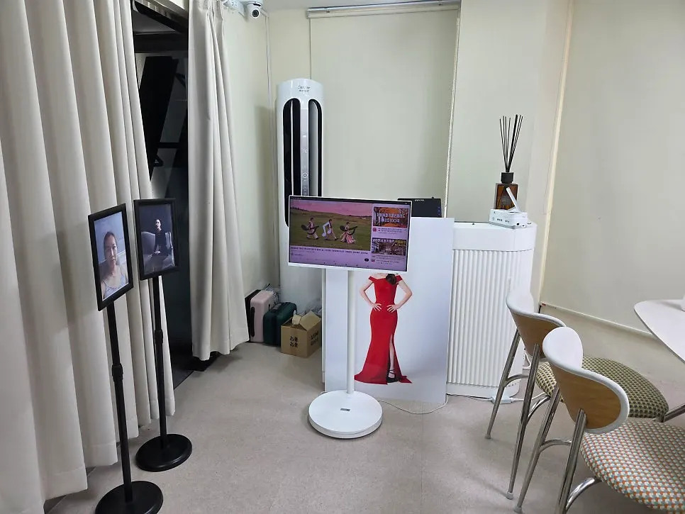 Interior of Ira Diet's treatment room