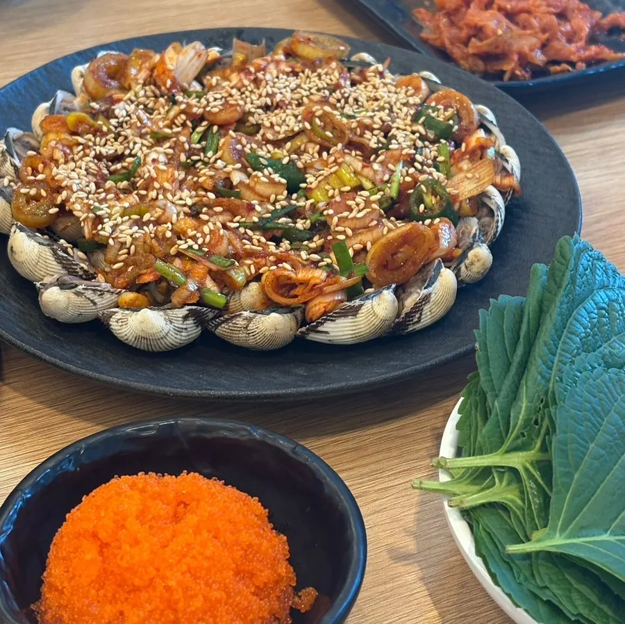 Signature cockle dish image at Kkomak Manse Pyeongtaek Manse-ro Main Branch