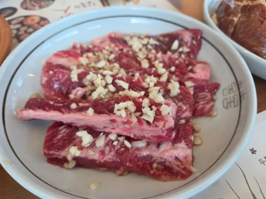 Beef galbisal topped generously with garlic