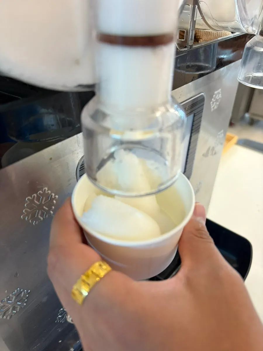 Pear slush served at the end of the meal