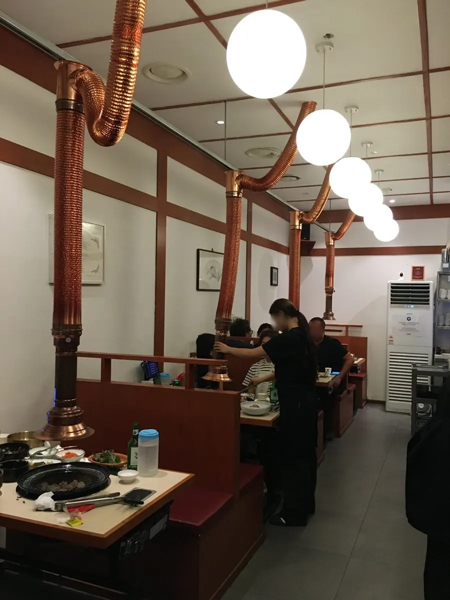 Interior design of Okryeon Galbi Pyeongtaek Main Branch