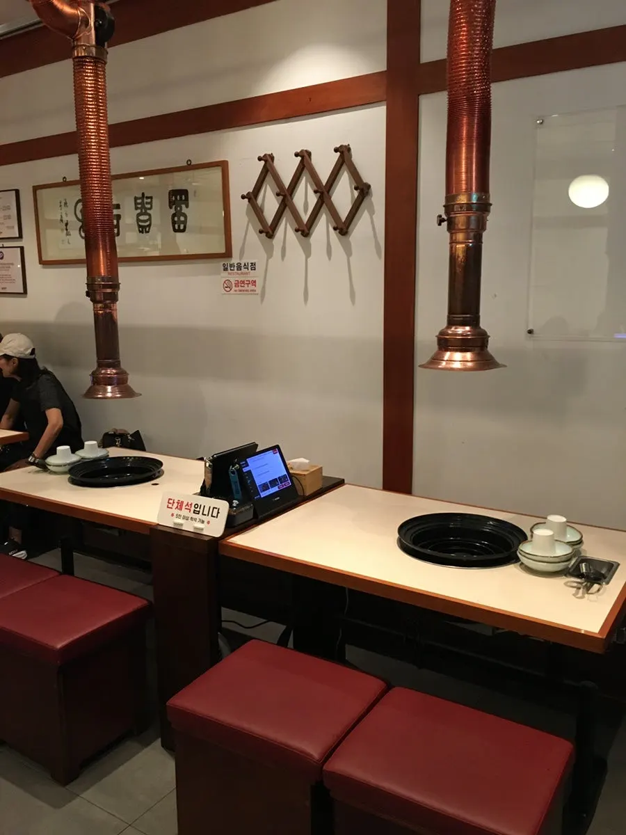 Group seating area at Okryeon Galbi Pyeongtaek Main Branch