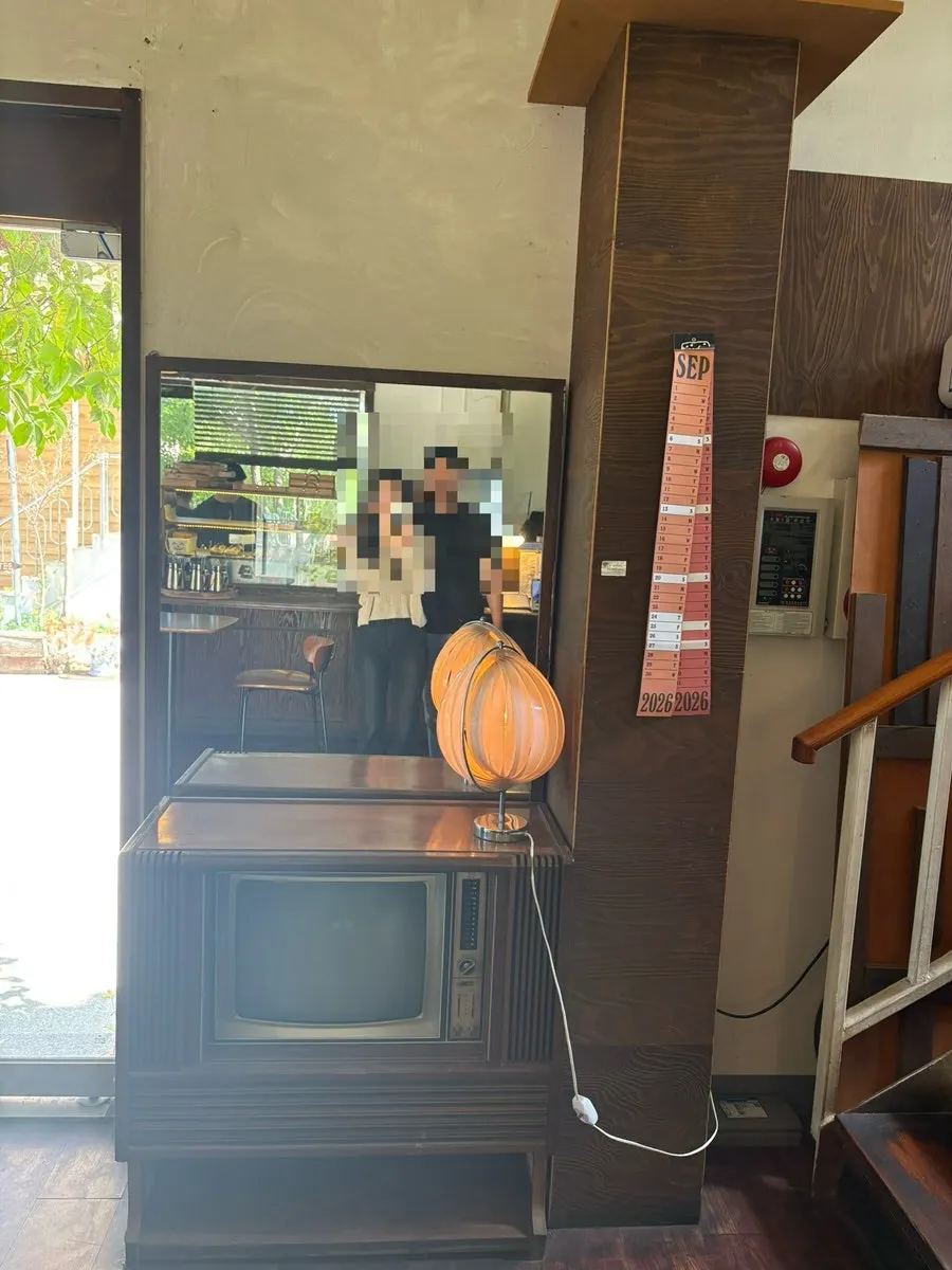 Retro props displayed in Cafe Pomun's main building