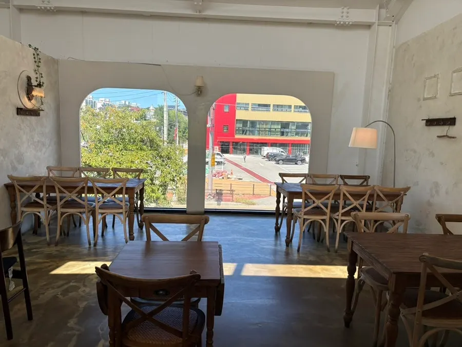 Vintage-style interior inside Cafe Pomun's main building