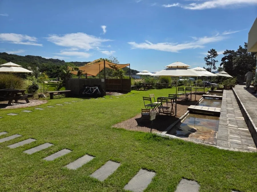 Various styles of outdoor tables at Sisup