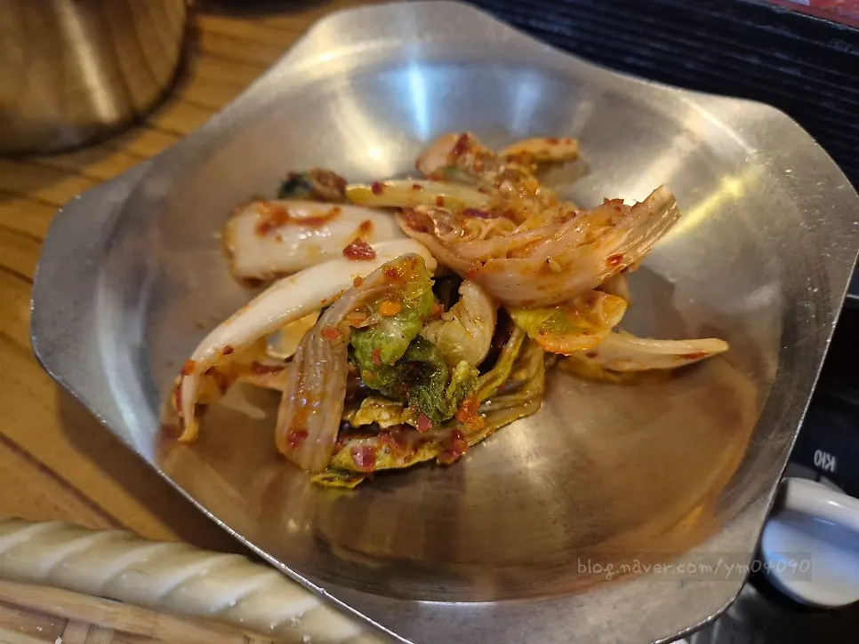 보리밥과 옥수수술빵 기본 서비스