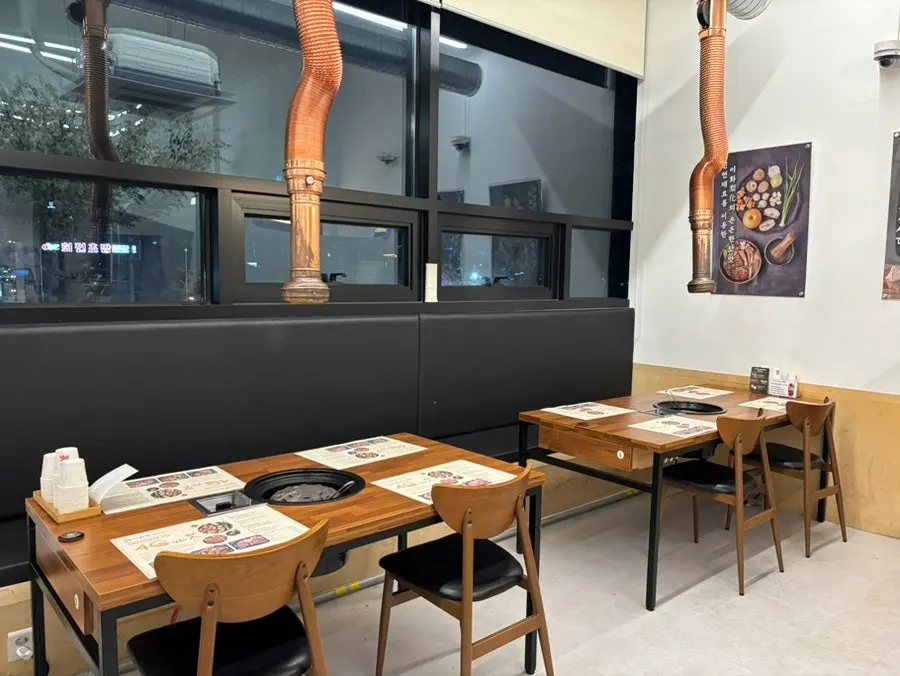 Dining hall and table layout inside the restaurant