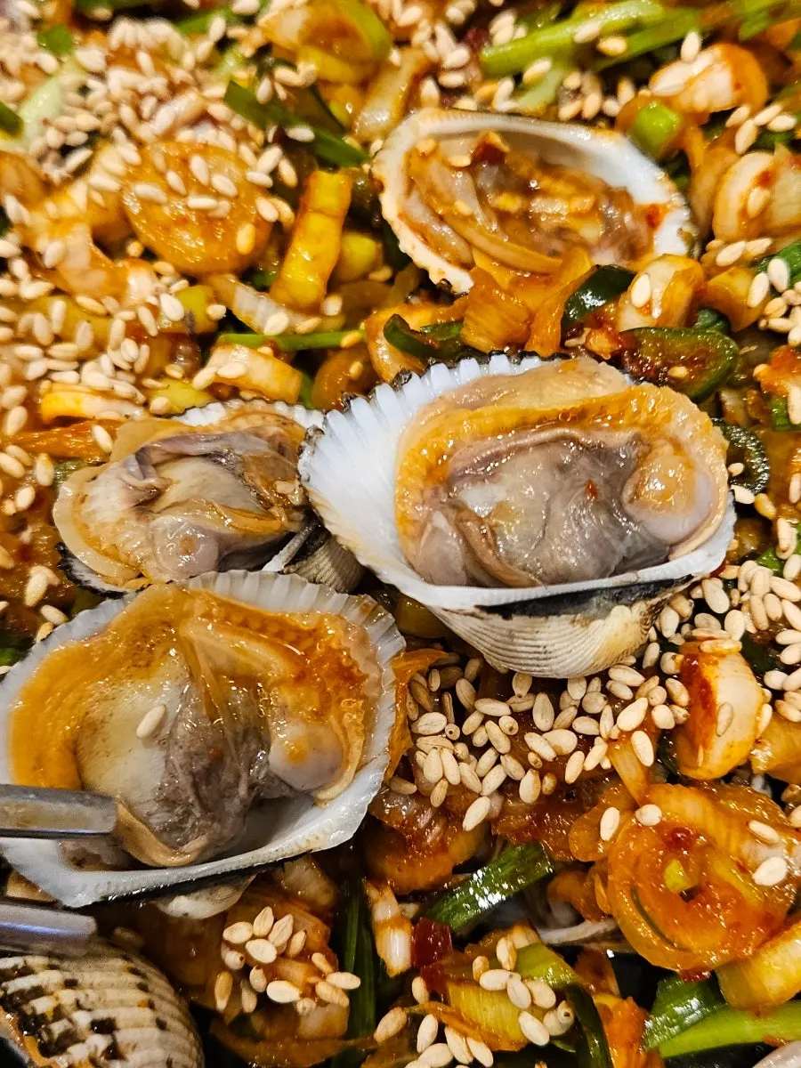 Cockle meat tossed in the special sauce