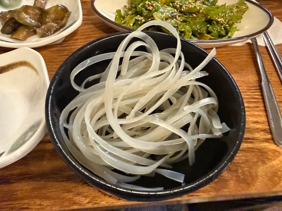 Table set for a meal at Pyeongtaek Jumulleok