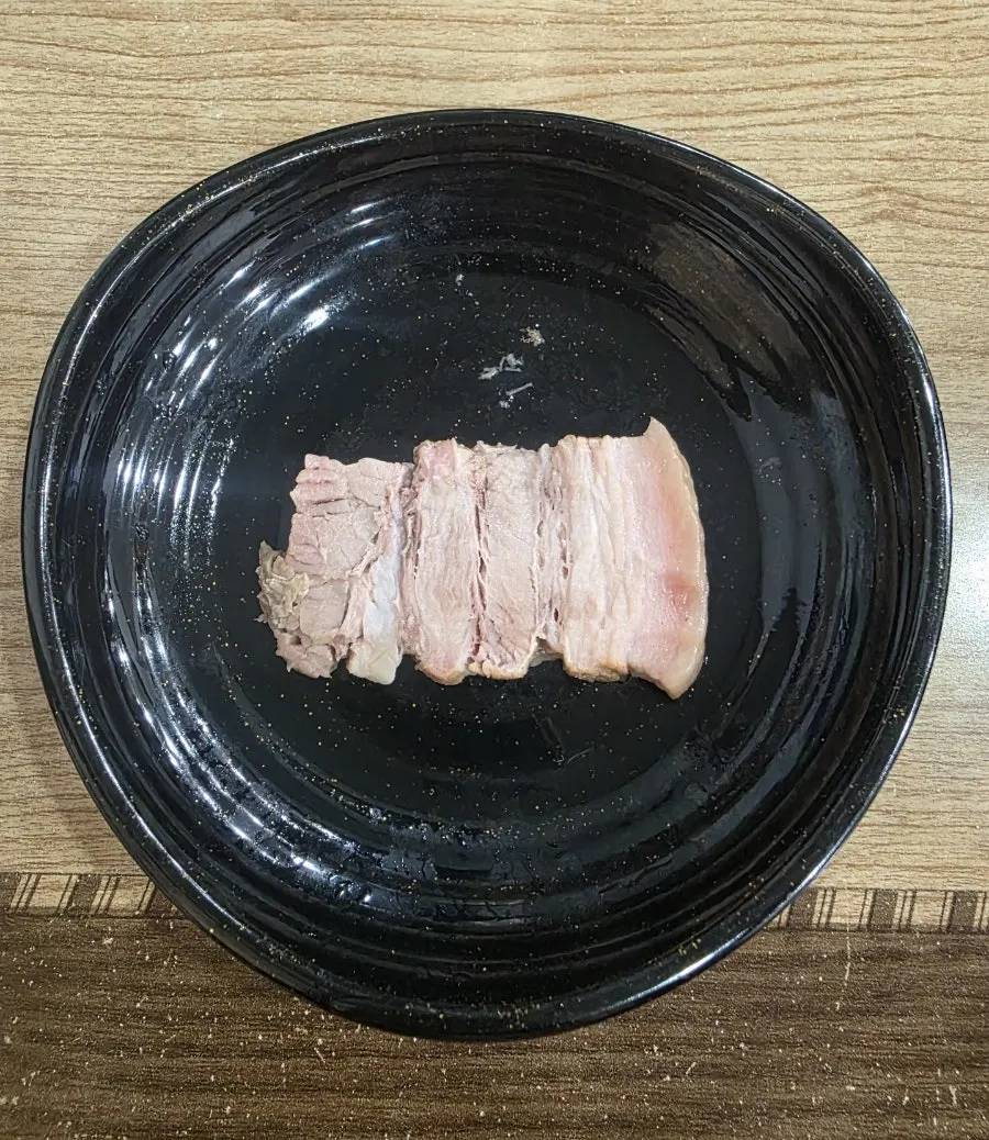 잡내 없이 담백한 서울면옥 수육