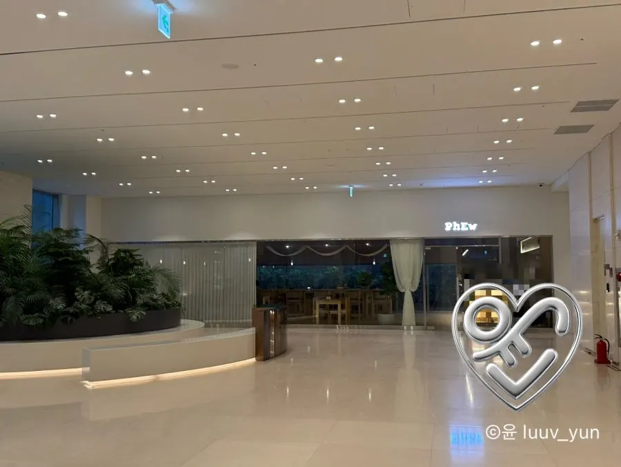 Entrance to Pyu Euljiro on the first floor of the building