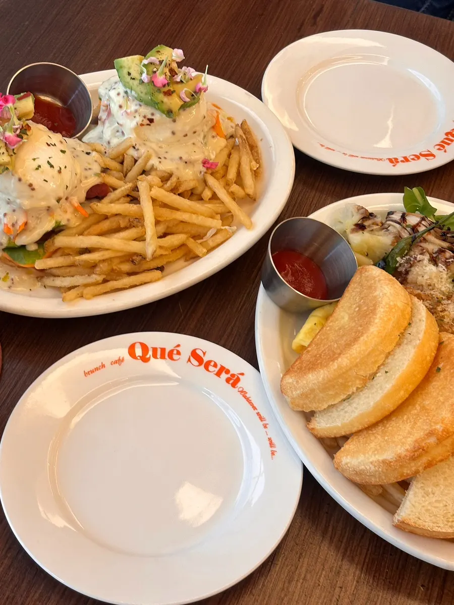 Both brunch plates set together on the table