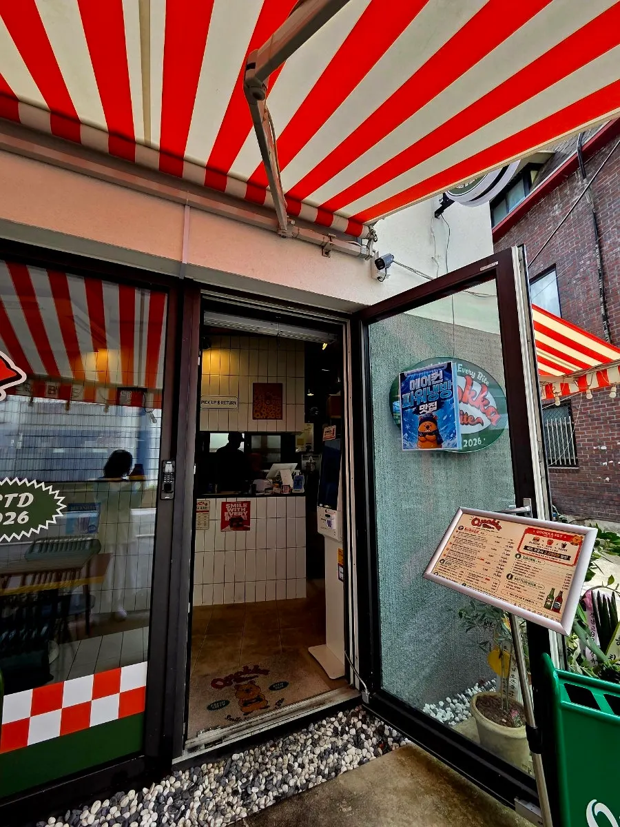 Quokka Bite interior decor and props