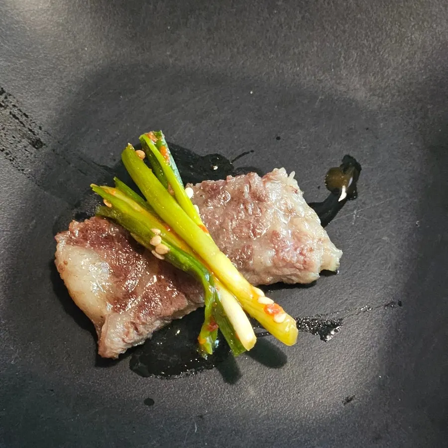 Bone-in LA galbi meat