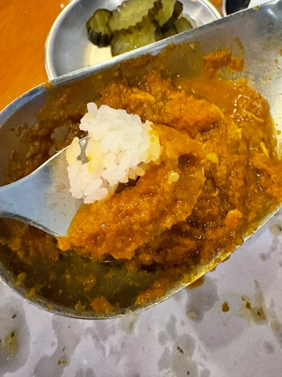 밥과 함께 먹는 치킨커리