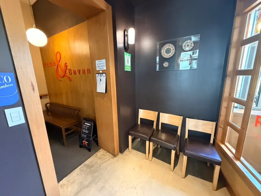 Baby chairs available in the restaurant