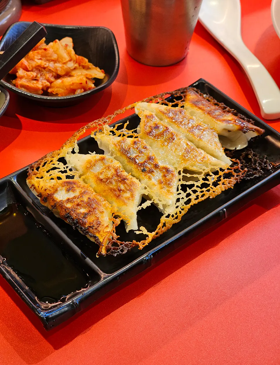 A chopstick lift of ramen noodles