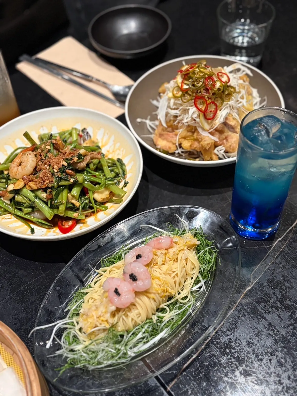 カリッとしたユーリンチーとしゃきしゃきの野菜