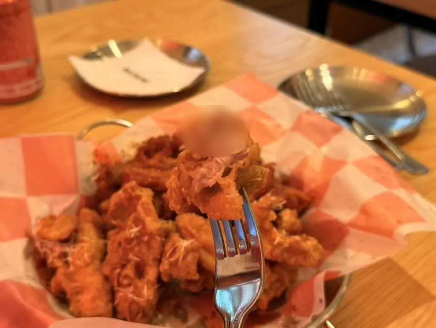 Boneless chicken packed with juicy meat