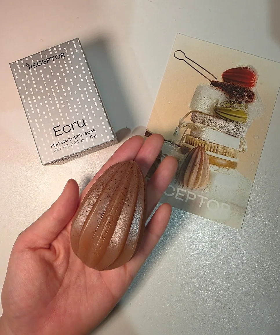 Packaging of Receptor Perfumed Seed Soap Ecru