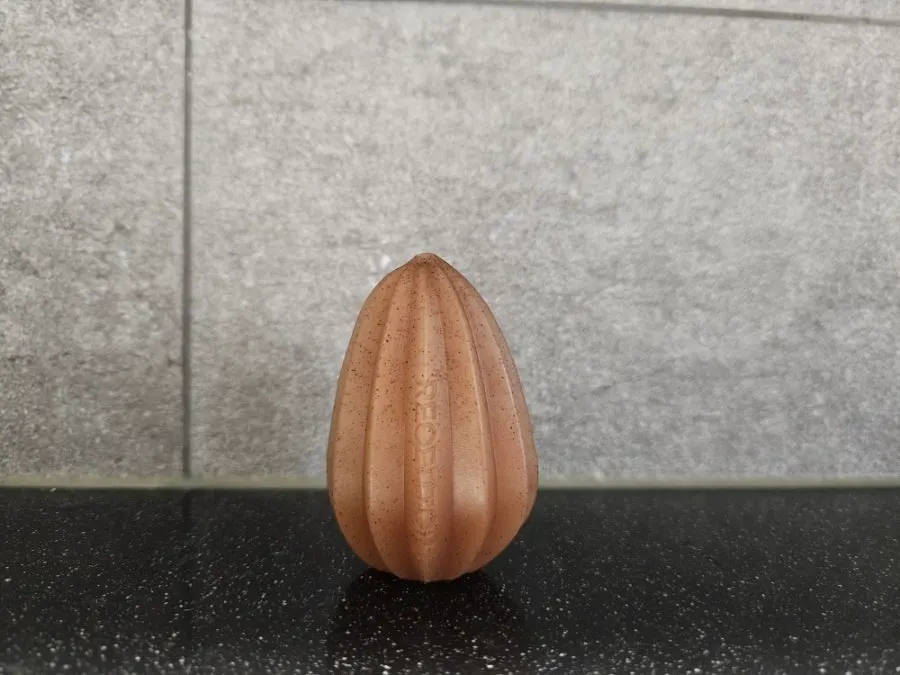 사용 후 잔향이 남는 에크루 비누