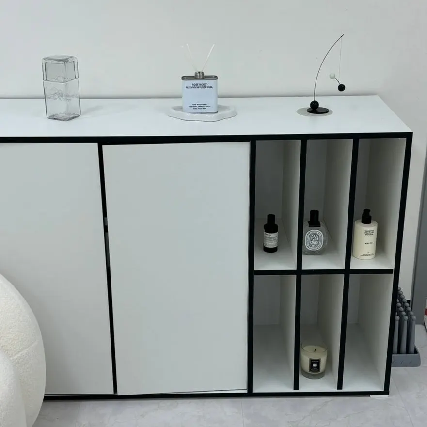 Treatment space run on a one-on-one reservation basis