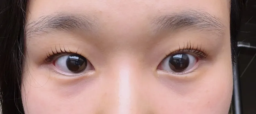 Eyes before the Sinjungdong Station lash perm