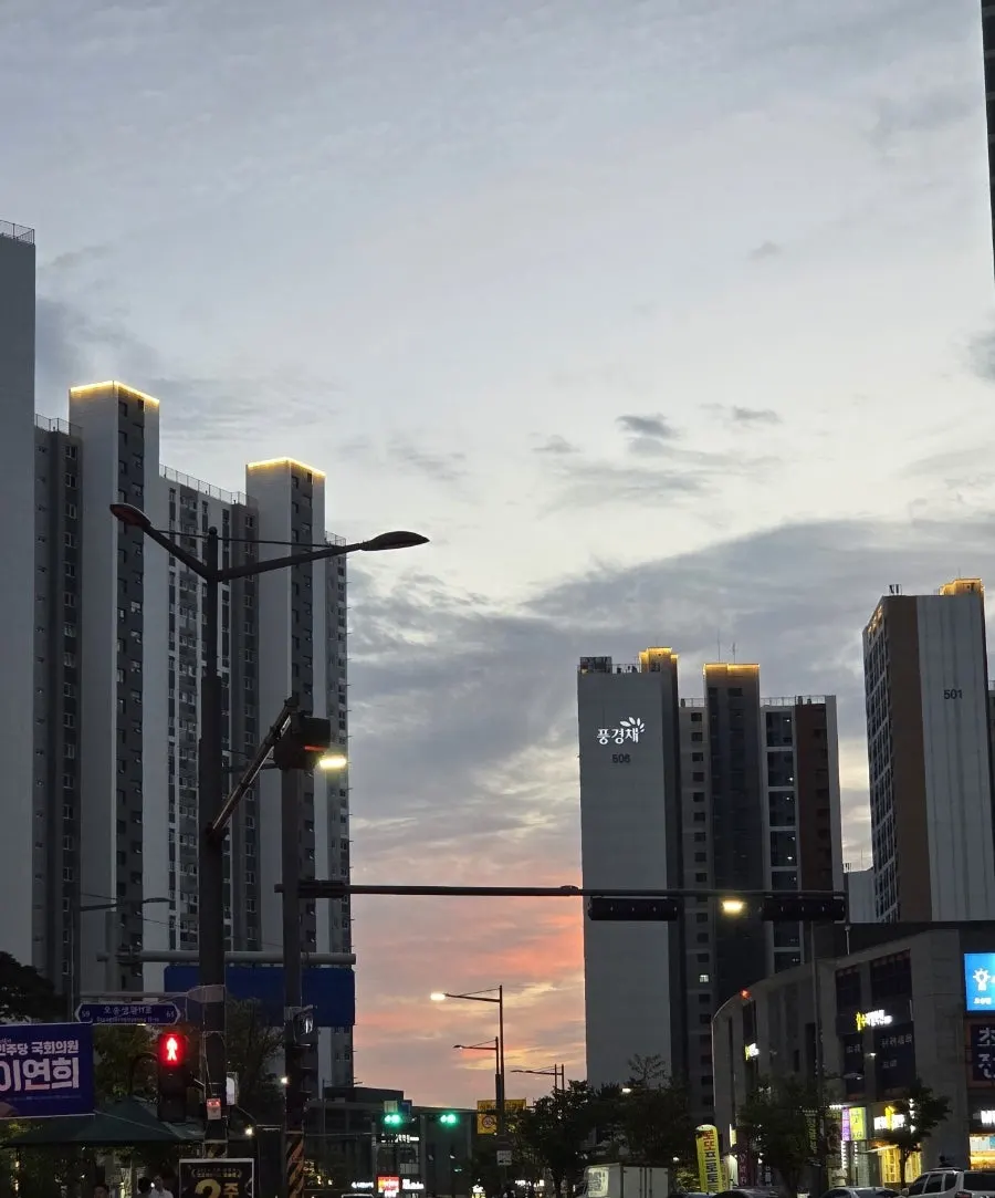 Walking route to Risan