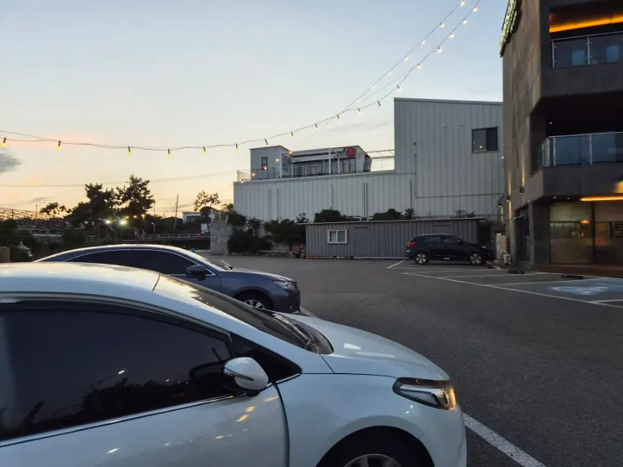 Wide parking area in front of Riverside