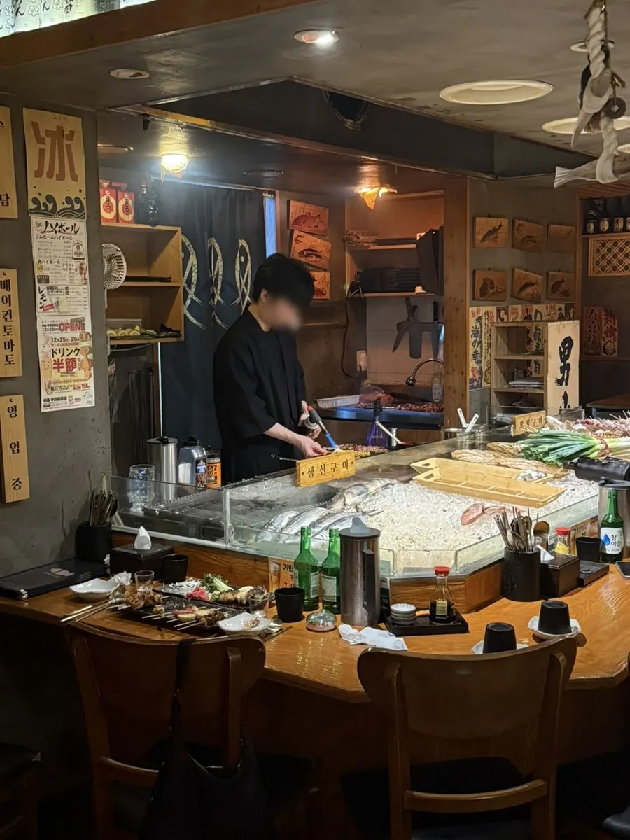 로바다야끼소담 다찌석과 조리 공간