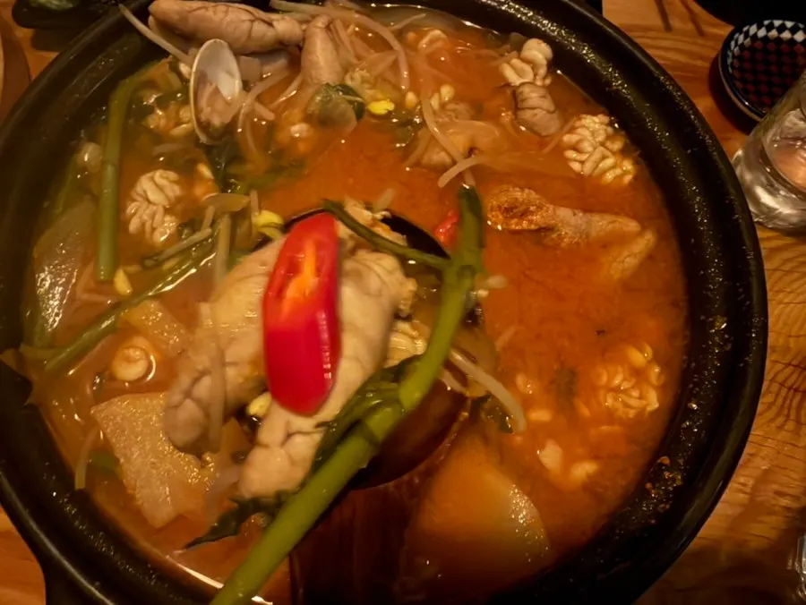 Spicy altang broth with roe