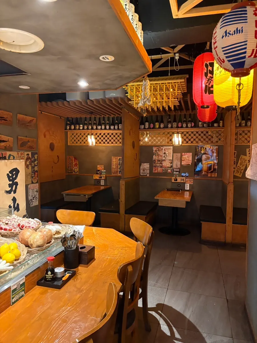 Partitioned seating inside Robatayaki Sodam