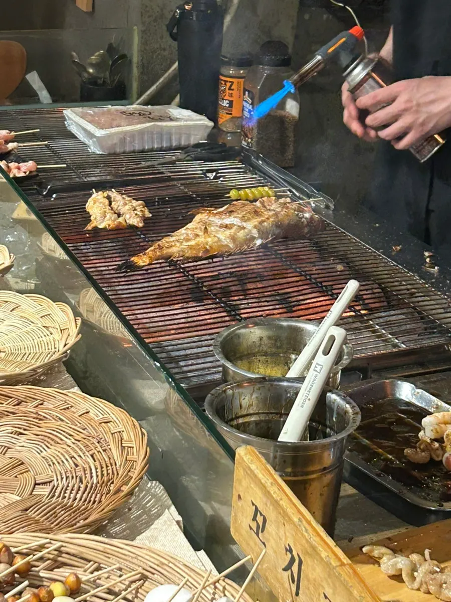 기본 반찬으로 나온 철판 계란후라이