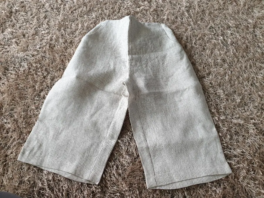 Front view of Rodenbebe Linen Pure Overalls