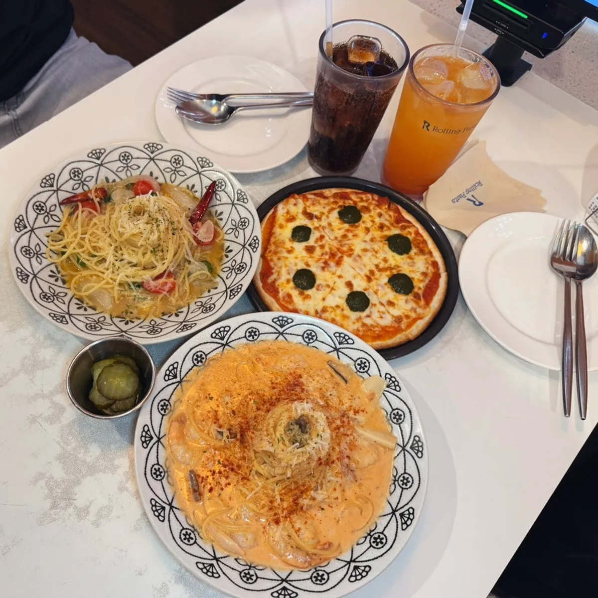 롤링파스타 수원역점 A세트 파스타와 피자 대표 사진